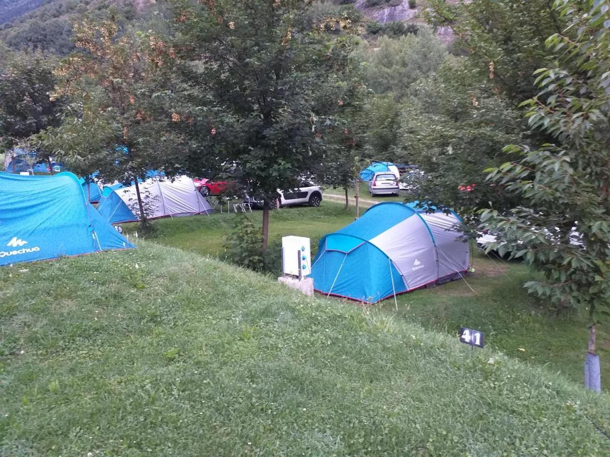Hotel Camping Riu Gelat Espot Exterior foto