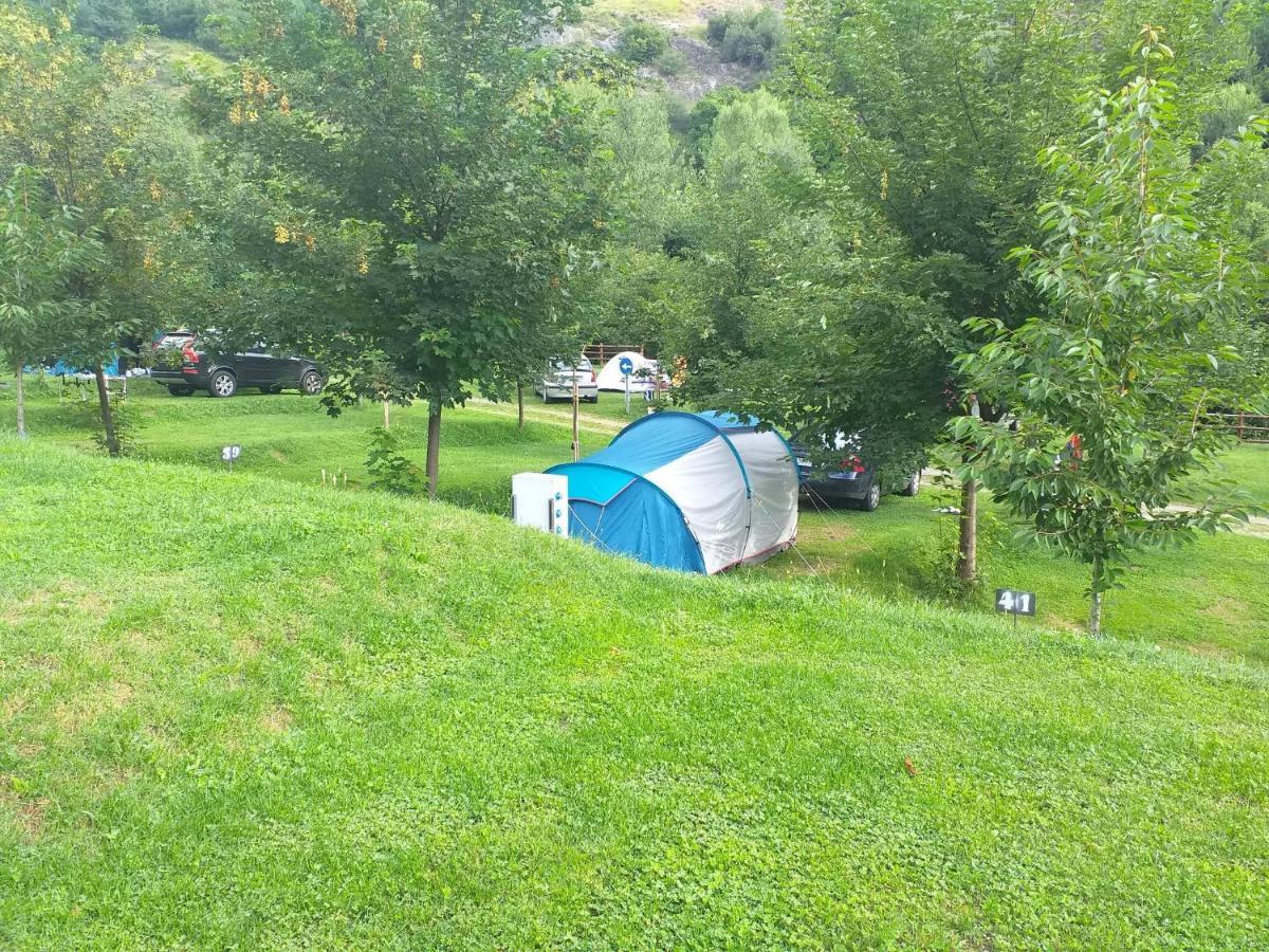 Hotel Camping Riu Gelat Espot Exterior foto